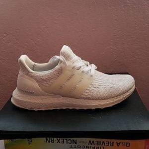 Adidas ultra boost 6.5 women